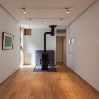冬には大活躍の薪ストーブ。レッスンに来た生徒さんにも好評