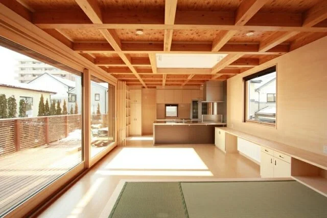 北海道住宅の断熱性能を道外で!書斎のある省エネ住宅。