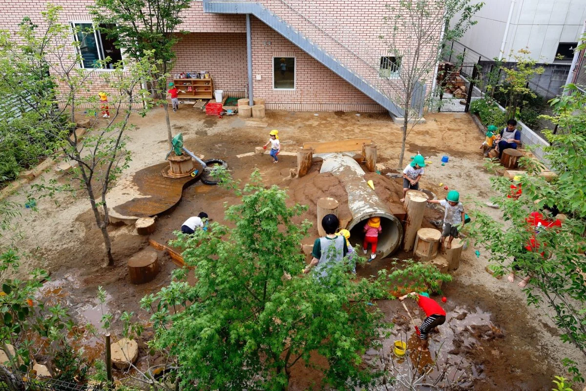 回遊性のある大きい子の庭
