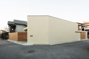 Iw house