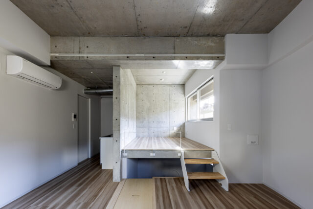 専用庭のあるＧタイプの部屋は、半地下のスペースつき。人気の部屋の１つだという。
