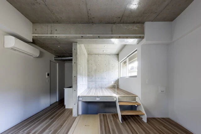 専用庭のあるＧタイプの部屋は、半地下のスペースつき。人気の部屋の１つだという。

