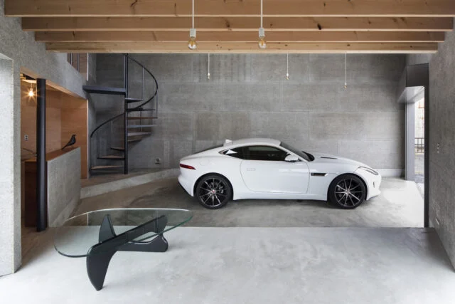 Garage in Hanyu