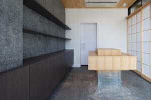 高野屋貞広 本社店舗