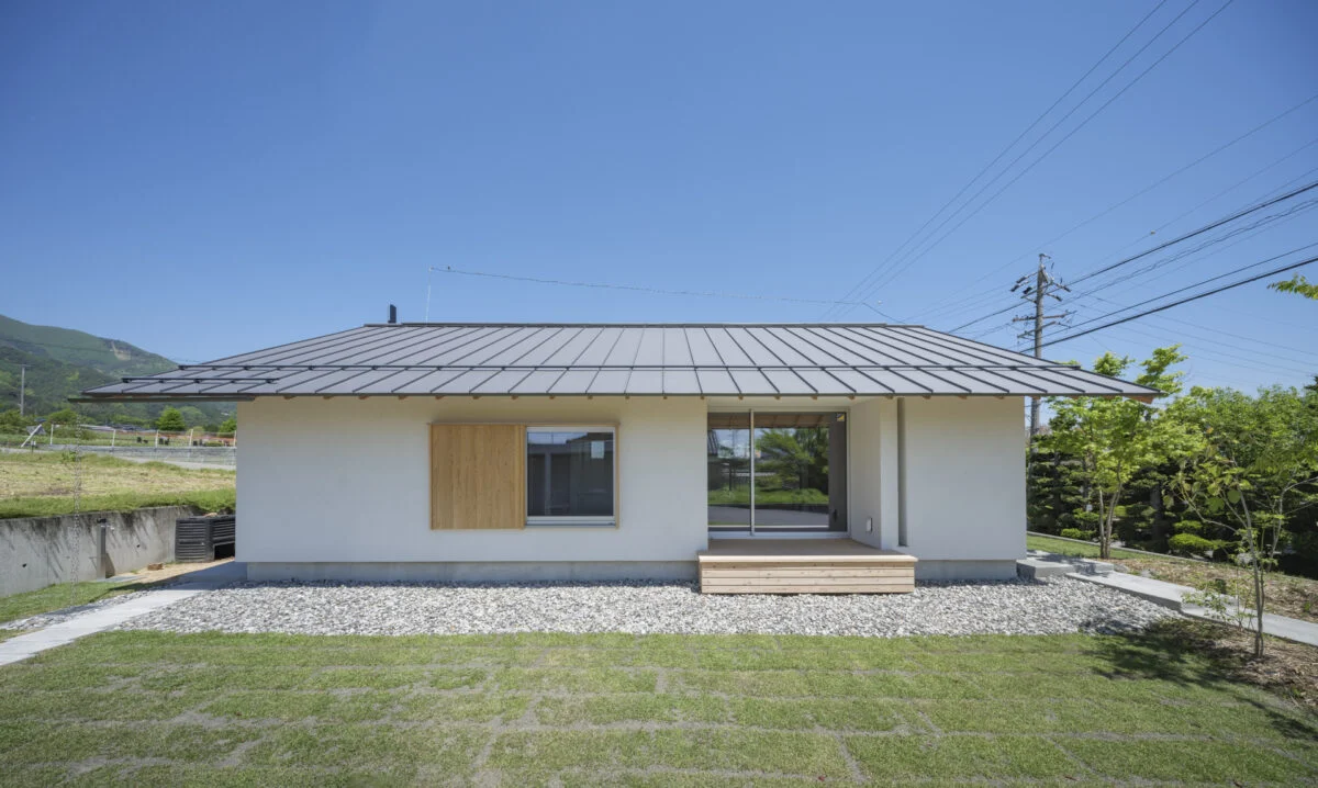 コンパクトでも、豊かでのびやかな住み心地 シンプル平屋で安心快適シニアライフ